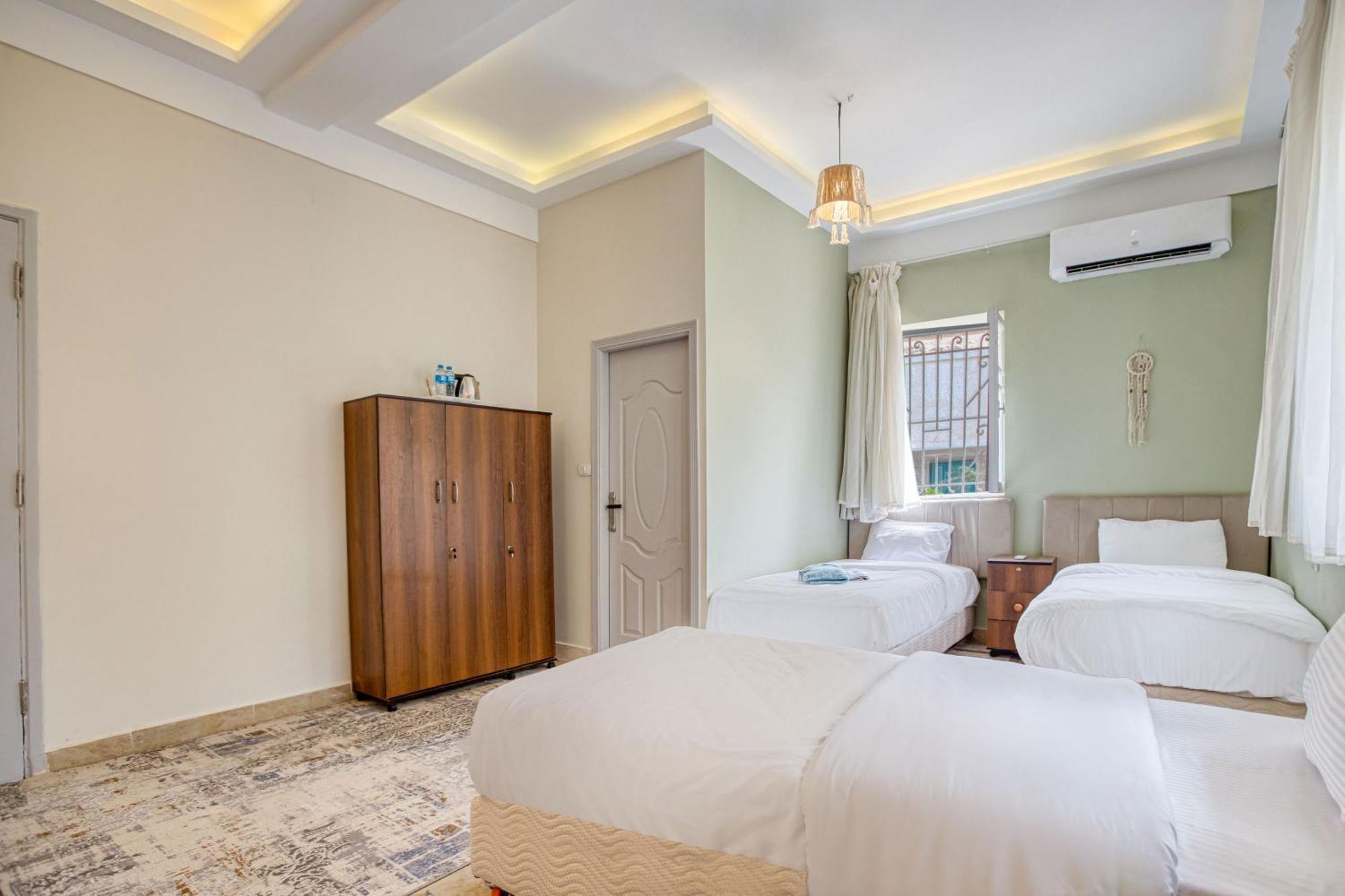The Grand Pyramids View Hotel Kafret el-Gabal Zimmer foto
